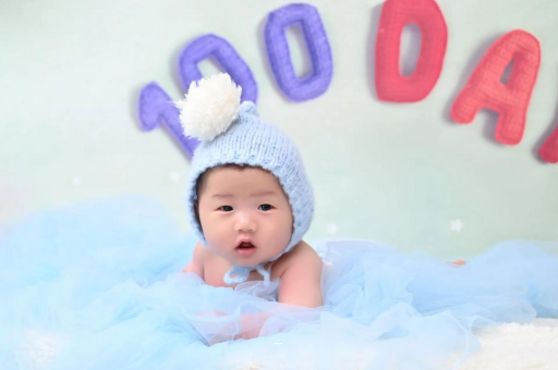 永兴宝宝喜欢搓脚